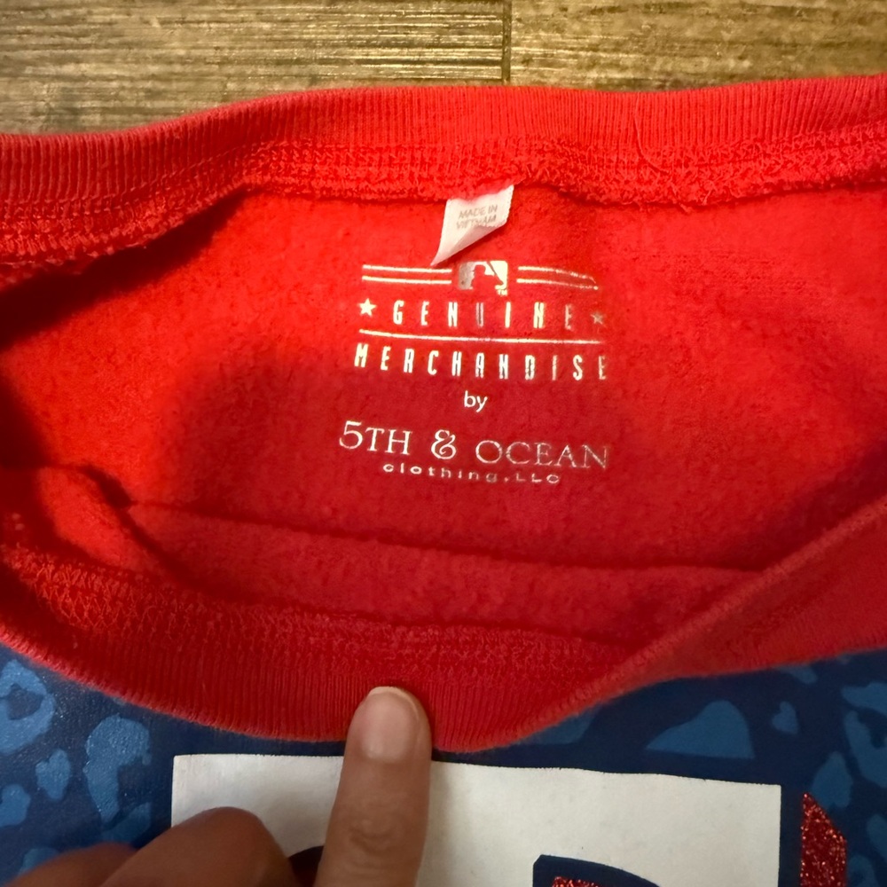 5th & Ocean Texas Ranger Sweater - Picture 3 of 6